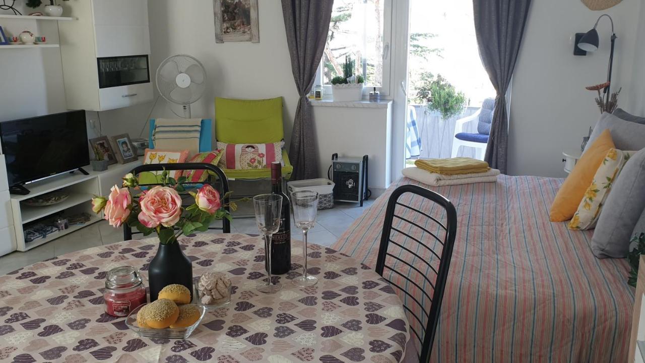 Apartment Oleander Malinska Eksteriør bilde